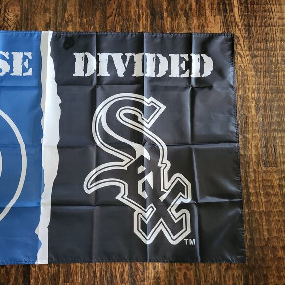 A House Divided Chicago Cubs White Sox Flag Banner New 3x5 Ft Mancave Garage - Picture 5 of 6